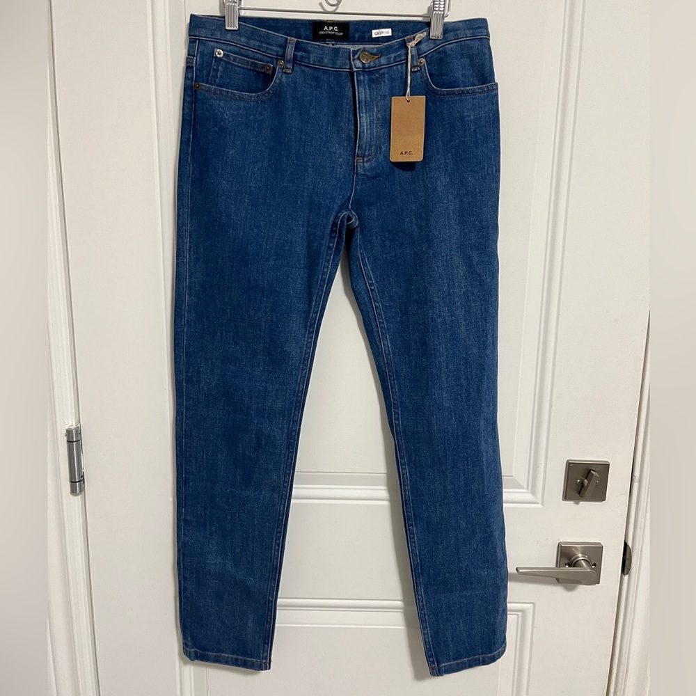 NWT - A.P.C. Women’s Jean Etroit Court Jeans - Size 28